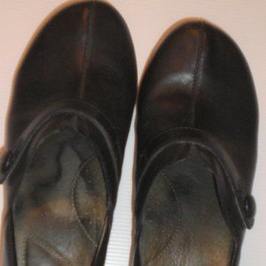 Dansko Black Shoes Size 41/10